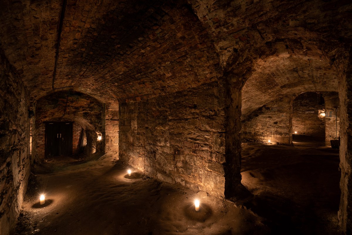 Edinburgh Vaults, Skotlandia – Kota Hantu di Bawah Kota