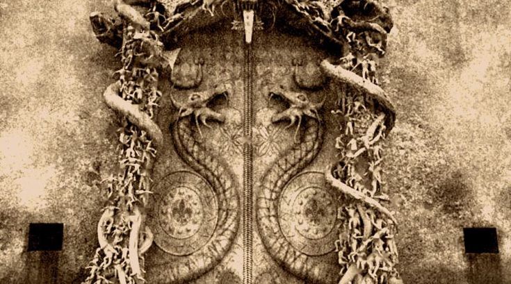 Pintu Kuil Padmanabhaswamy